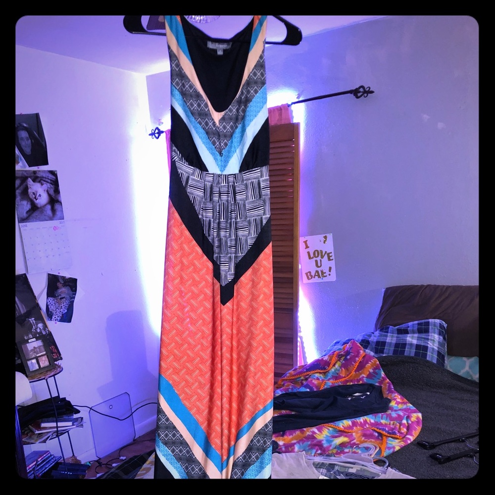 Sleeveless Long Dress